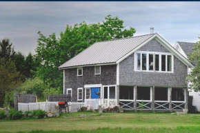 Tapley Farm Charming Barn at Salt Water Farm